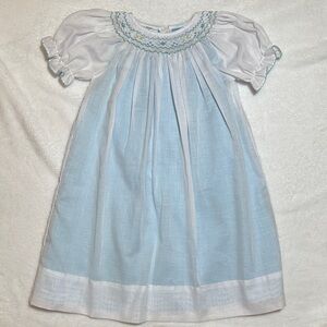 EUC Le Za Me white blue underlay smocked dress 3t